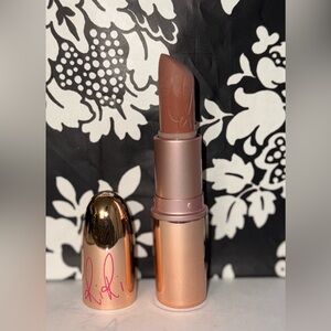 Mac Riri nude lipstick